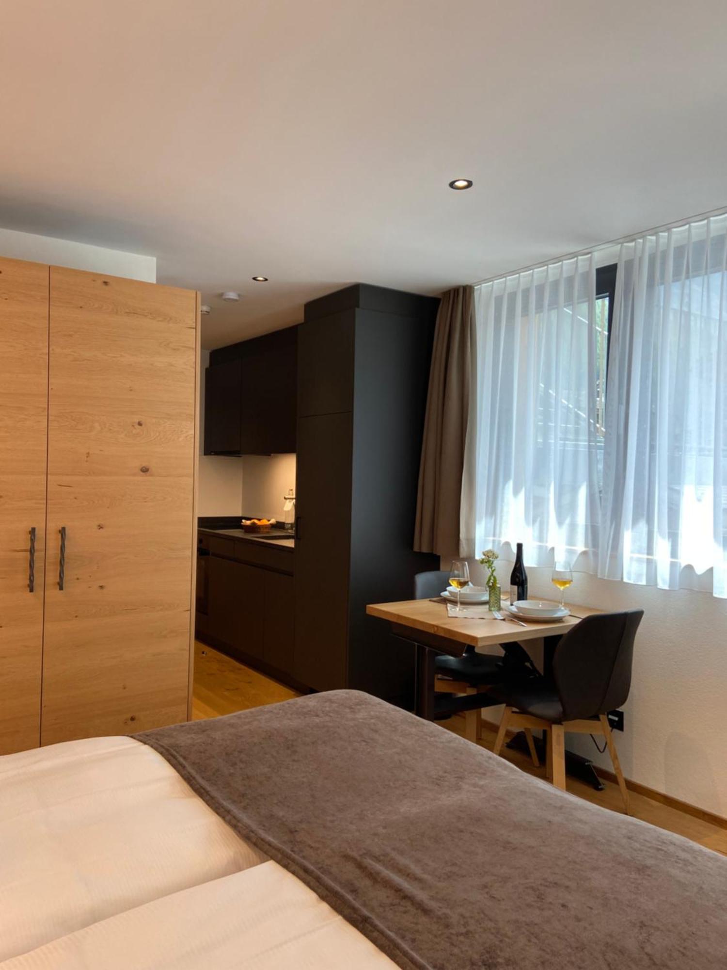 Hotel Porta Cervino Täsch Buitenkant foto
